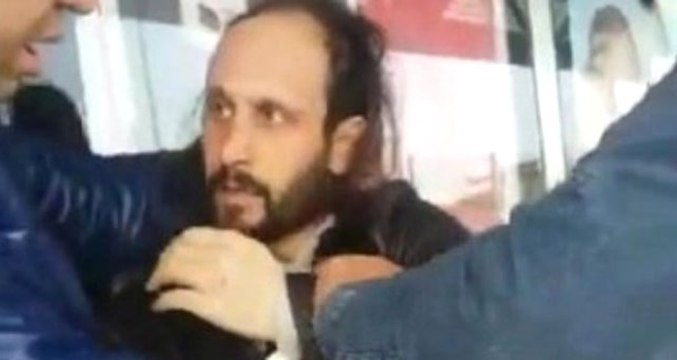 Son Dakika! Metrobüste Bir Kadına Cinsel İstismarda Bulunan Şüpheli, Çıkarıldığı Mahkemece Tutuklandı