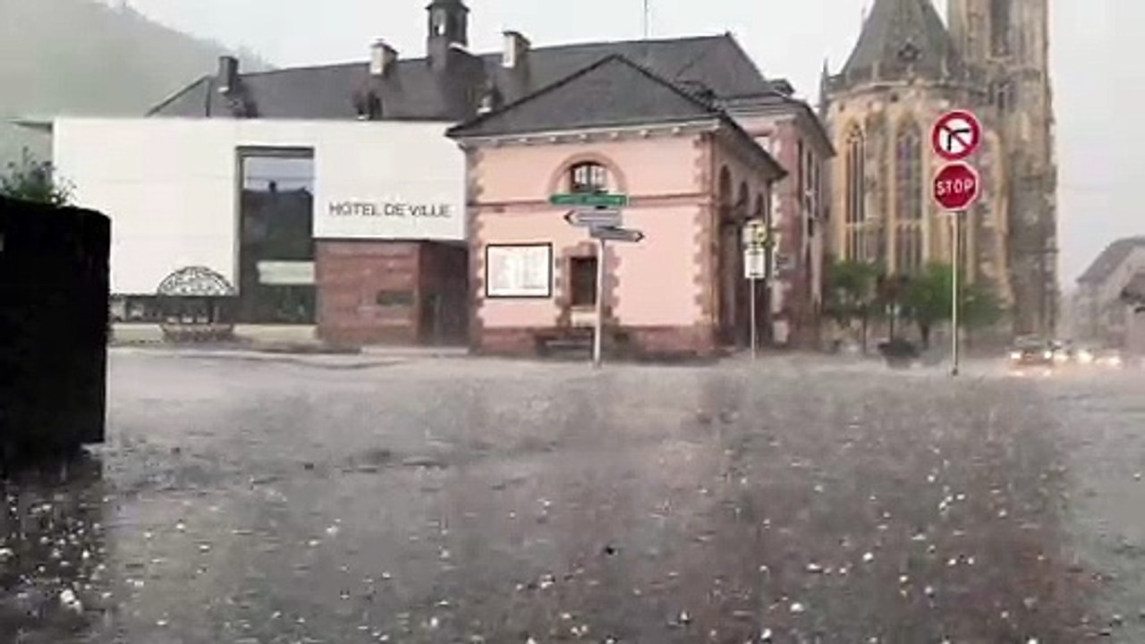 La grêle tombe à Thann