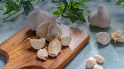 7 Garlic Tricks That'll Get You Off the Jarred Stuff for Good