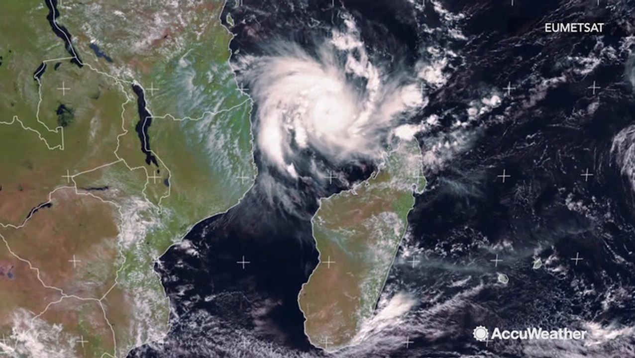 Satellite imagery captures Tropical Cyclone Ken...