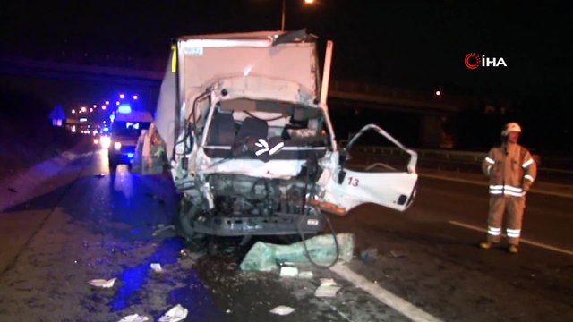 Seyir halindeki kamyonet bir başka kamyona arkadan çarptı: 1 ağır yaralı