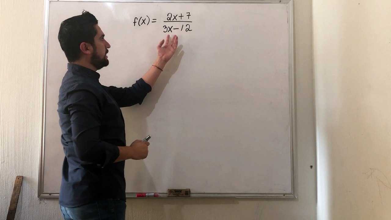 Dominio de fuciones Ejemplo 3
