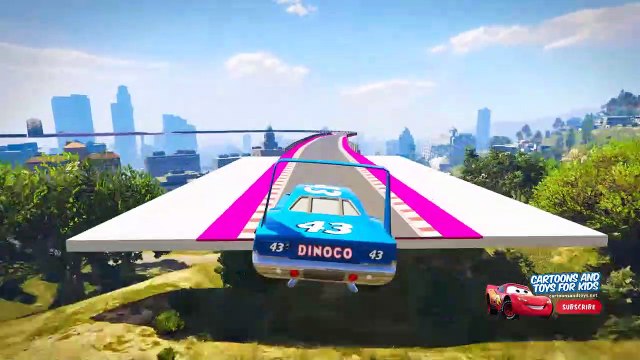 CARS 3 STOCK CARS CITY JUMP CHALLENGE (Cars 3 Lightning Mcqueen)