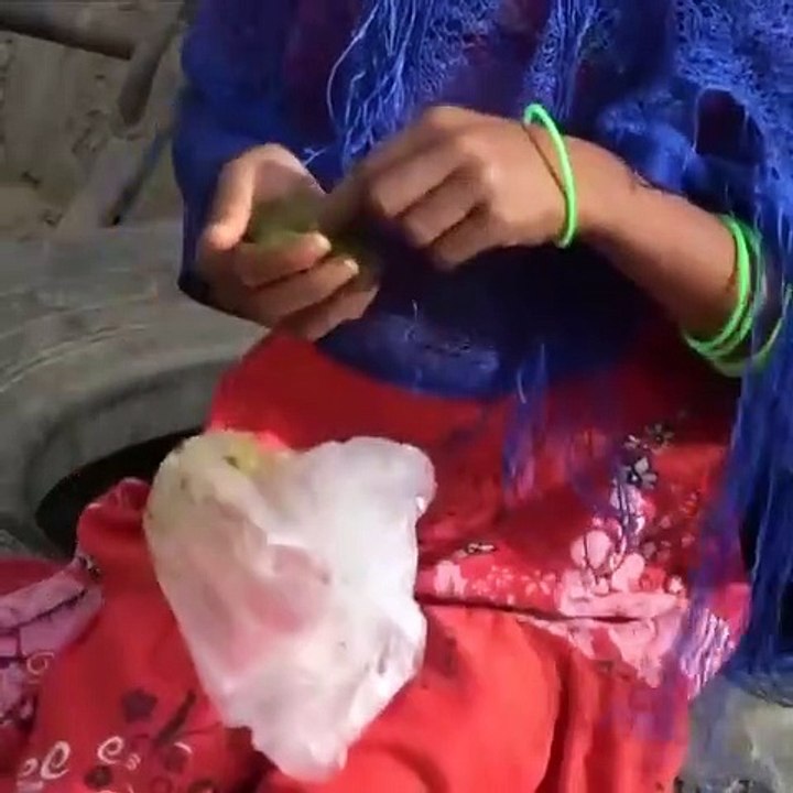Yaprak Yiyen Çocuklar Yemen