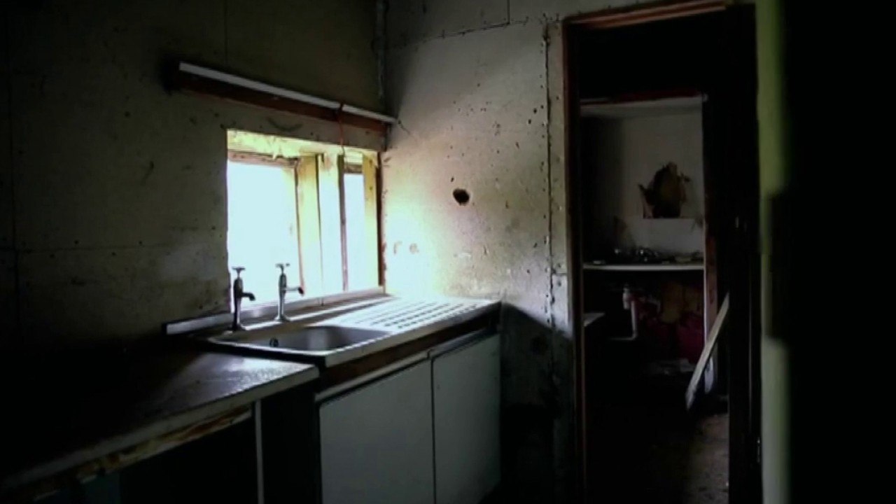 TV ailleurs - Empty housing Scandal