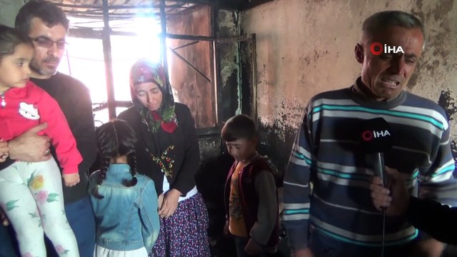 Yangında evleri küle döndü canlarını zor kurtardılar
