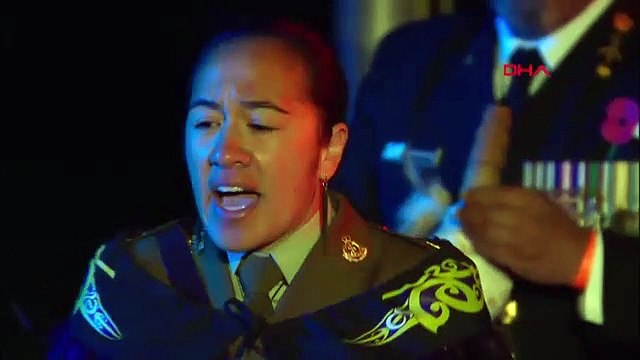 Anzaklar, Şafak Ayini´nde atalarını andı