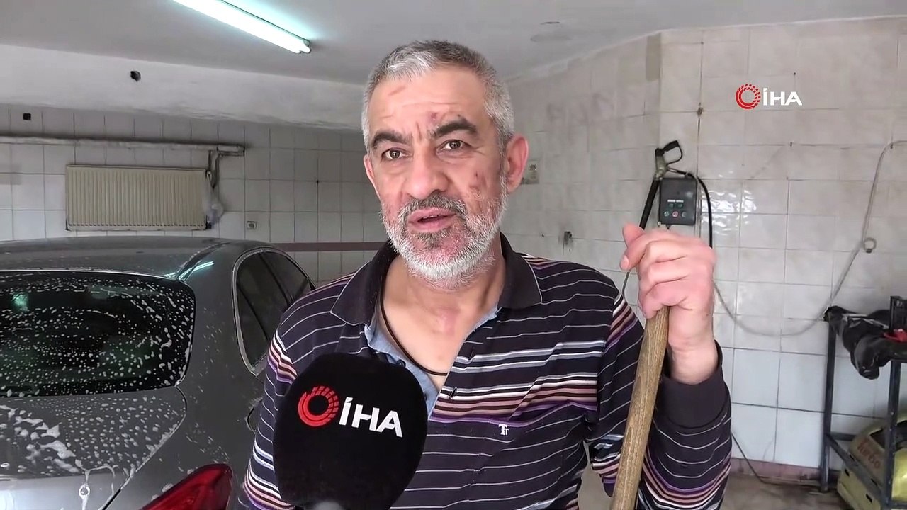 Bursa'ya çamur yağdı, oto yıkamacılar bayram etti