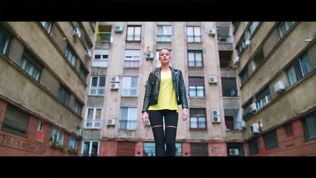 Roxana Nemes - Pana La Stele Official Video