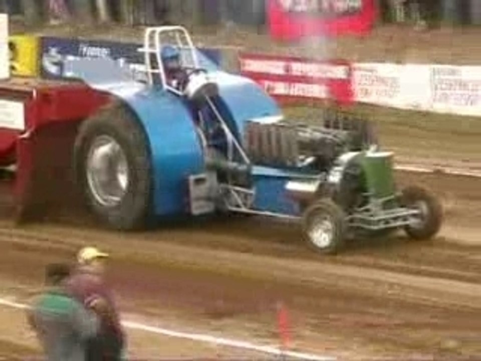 Tracteur Pulling Championnat de France 2004 (Sens - 35)