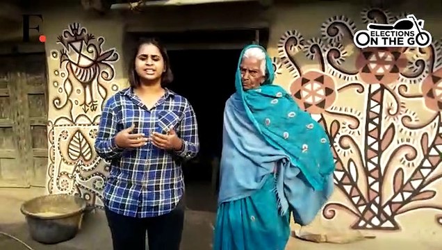Sohrai and Khovar, two traditional tribal art forms which originated in Hazaribagh are moving towards extinction.mp4