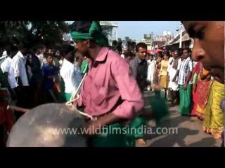 Dancing devotees at Thaipusam!