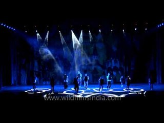 Russian performers put up dance show in India