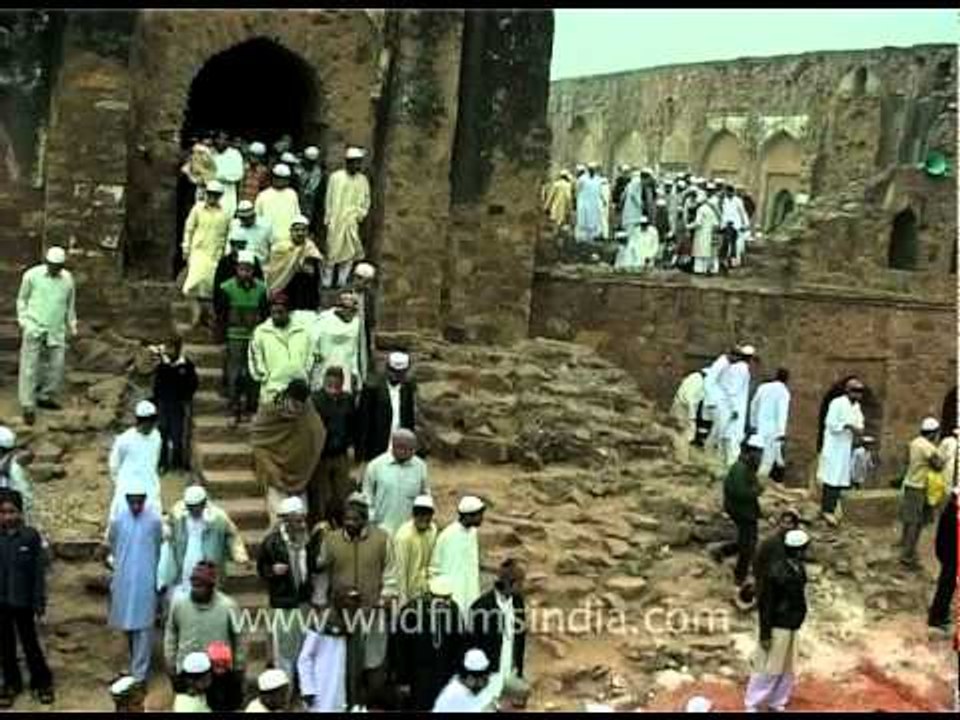 Eid greetings at Firoz Shah Kotla