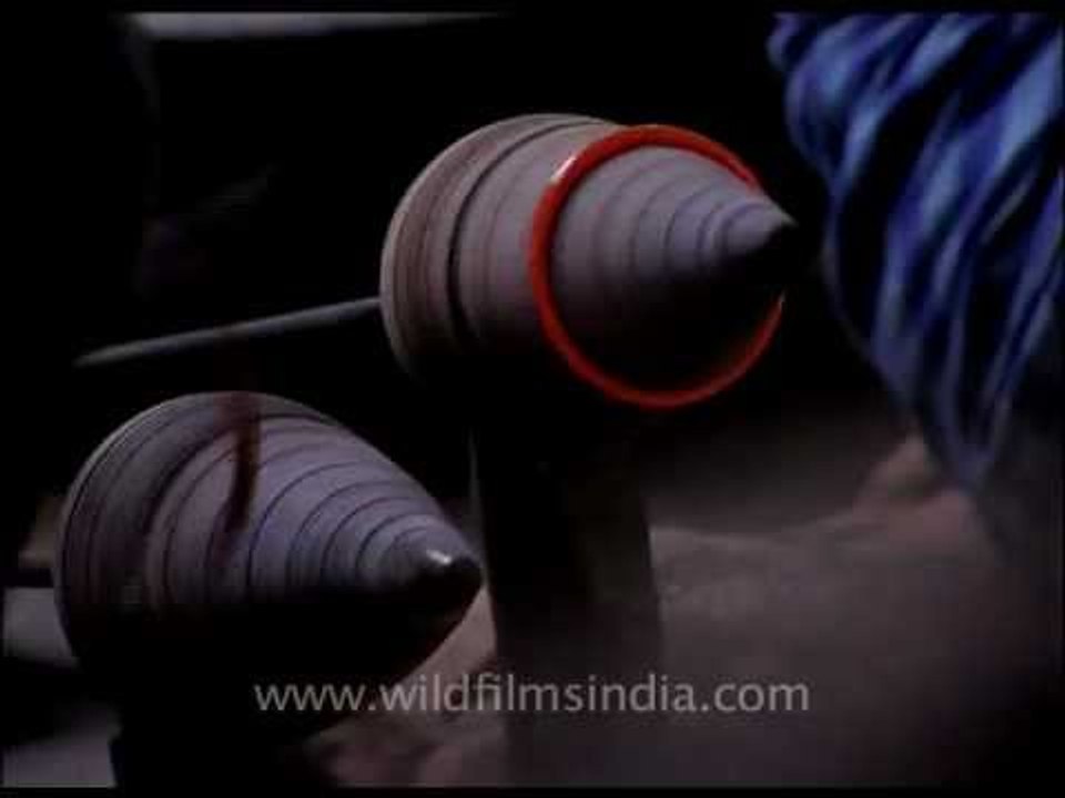 Glass bangle manufacturing process