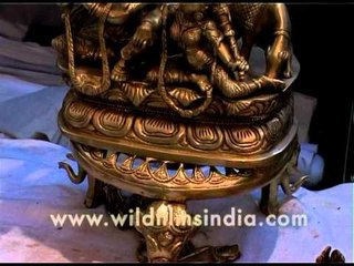 Brass statues, Dilli Haat