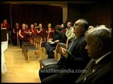 Enchanting chanting by Buddhist monks