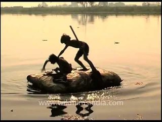 Delhi's young ragpickers at work near Yamuna river bank