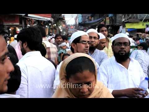 Fasting Muslims check out the markets during Ramadan