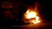 Car burns on the streets of New Delhi: spontaneous combustion