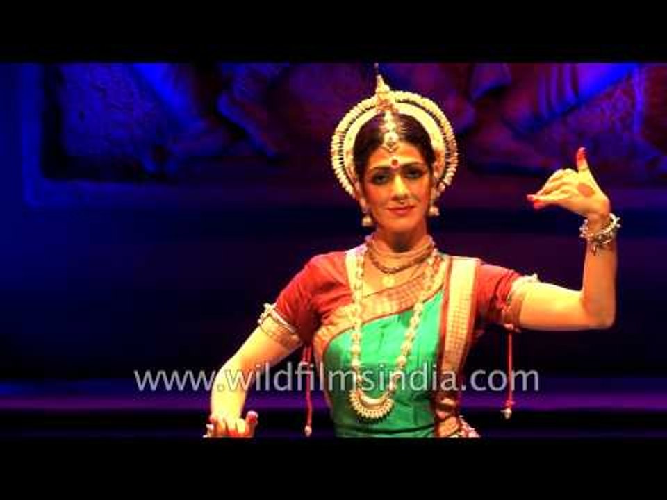 Foreign dancer performing an Indian Classical dance!