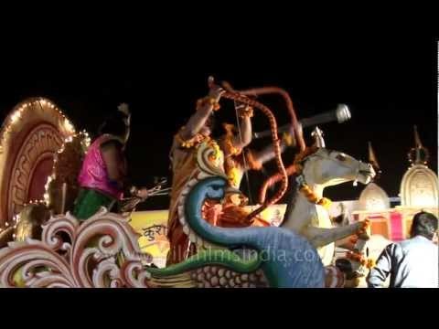 Dussehra carnival at Ramlila Maidan, Delhi!