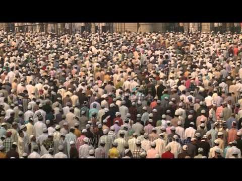 Muslim devotees offering Namaz on the occasion of Eid-ul-Zuha at Jama Masjid