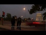 Street traffic at India Gate, New Delhi: Time lapse