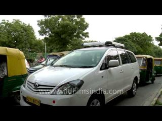 When the lights go green on Delhi road!