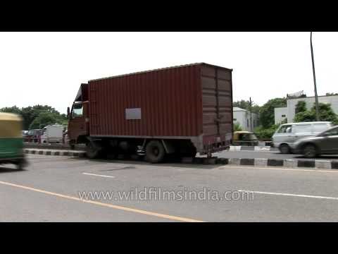 Road accident on Ring Road, New Delhi
