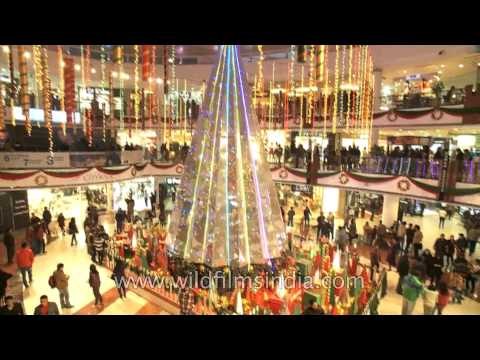 Decorations at Select Citywalk to welcome New Year 2013