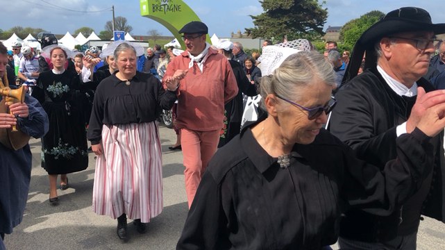 Départ de la 3e étape du Tour de Bretagne 2019