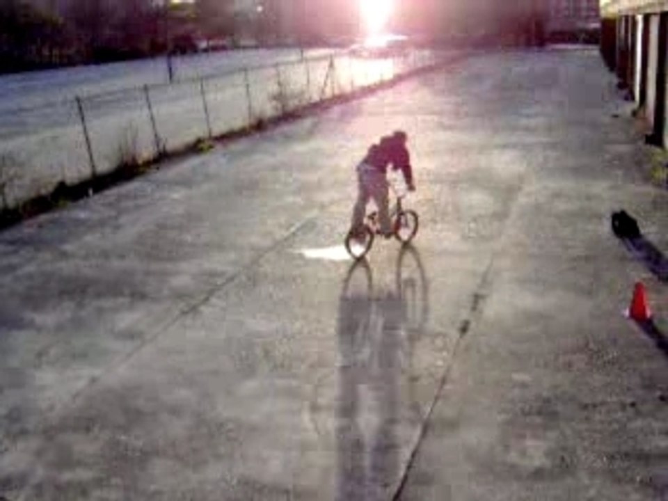 Riding wall