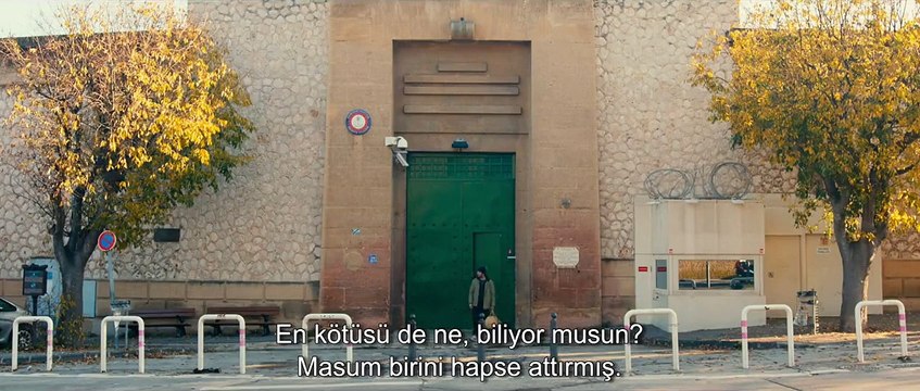 Seninle Başım Dertte Türkçe Altyazılı Fragman