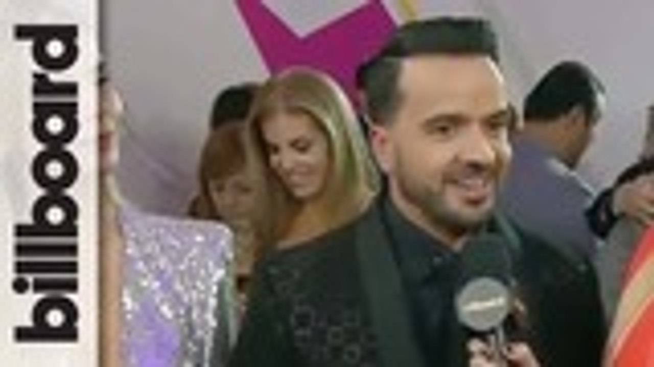 Luis Fonsi Talks Working With Sebastián Yatra & Being a Coach On 'La Voz' | Billboard Latin Music Awards 2019