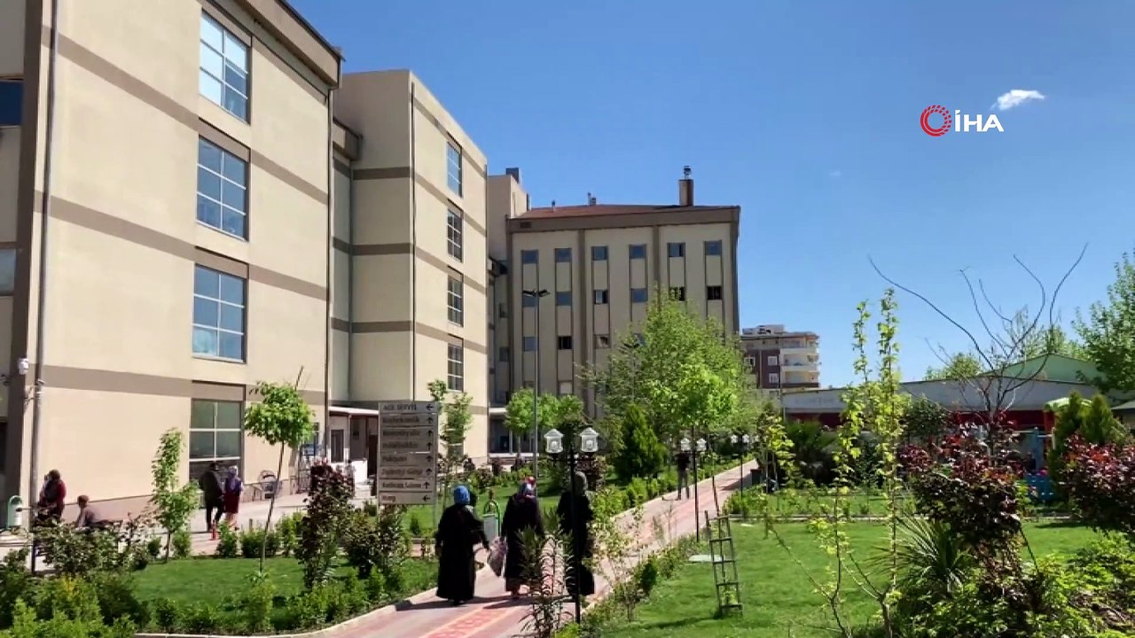 Kahta Devlet Hastanesi kırlangıçların yuvası oldu