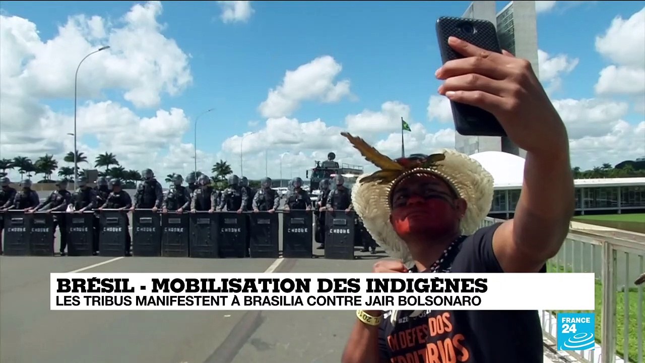 Mobilisation des indigènes au Brésil : les tribus manifestent à Brasilia contre Jair Bolsonaro