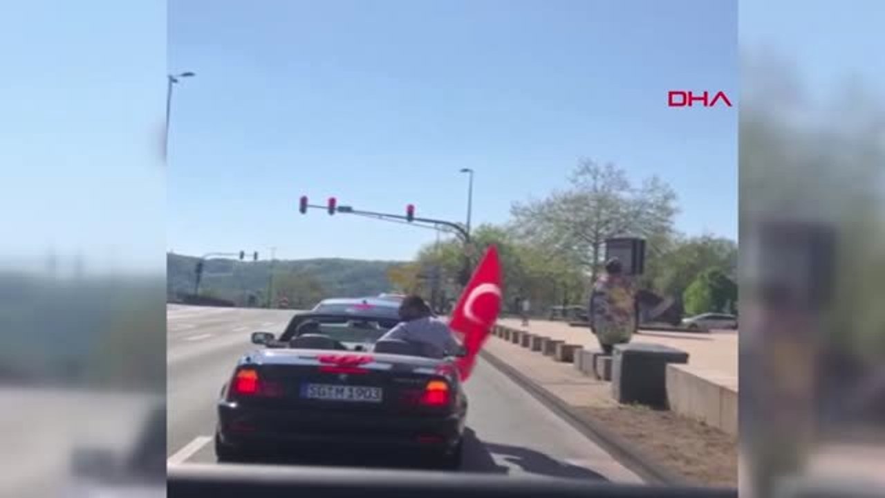 Kütahya Almanya'da Türk Düğün Konvoyu Gündem Oldu