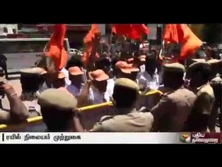 Dismiss Karnataka government, say Shiv Sena workers in Coimbatore