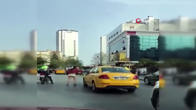 Orhan Gencebay’ın oğlu Gökhan Gencebay’ın bıçaklandıktan hemen sonra yaşananlar kamerada