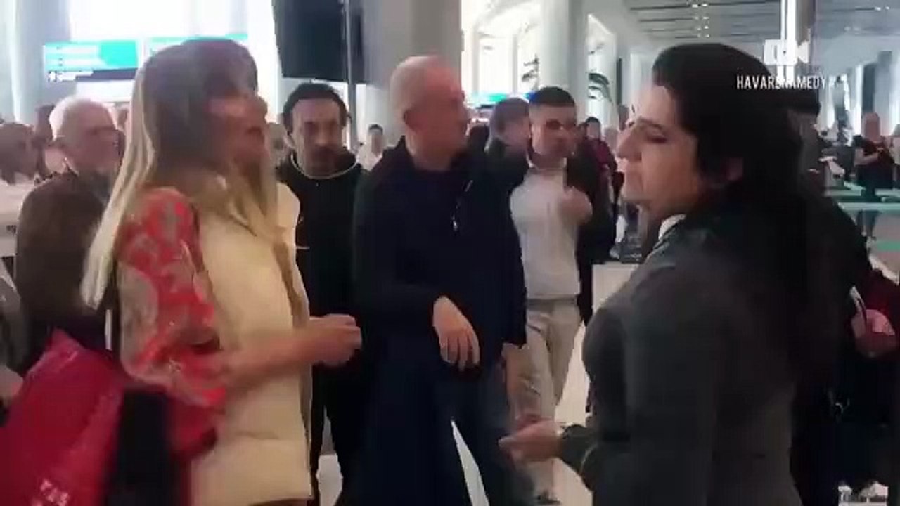 Havalimanında görevliye hakaret eden kadın hakkında suç duyurusu