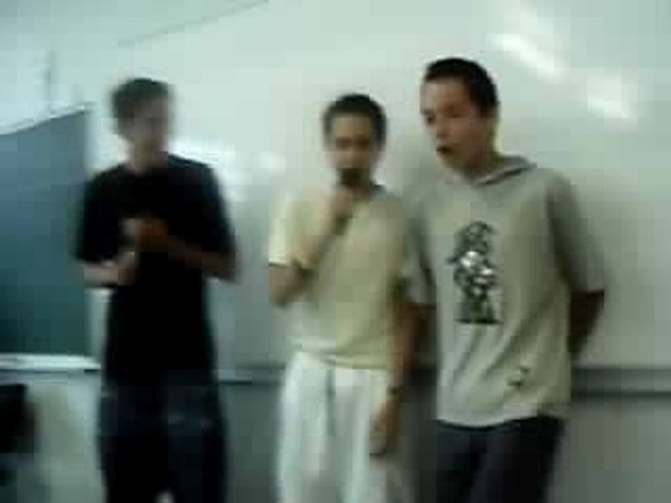 Graver dans la roche en  musique Tristan Martial et Fabien