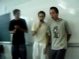 Graver dans la roche en  musique Tristan Martial et Fabien