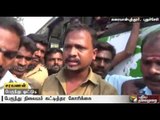 Protest by private bus drivers demanding a bus depot at Karayanputhur, Puducherry