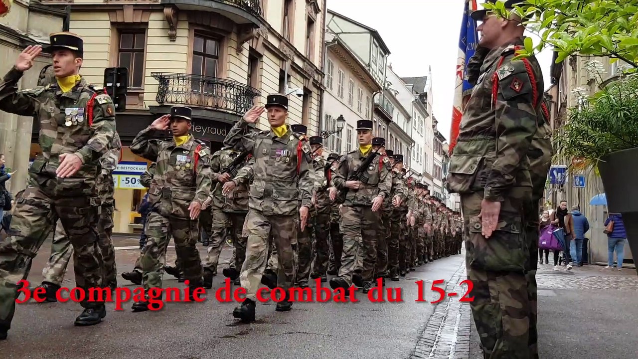 Centenaire: les Diables rouges défilent à Colmar