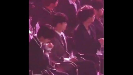 IKON LEADER, HANBIN, B.I  THE DORK FROM IKON !!