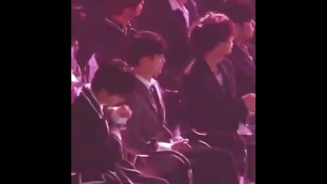 IKON LEADER, HANBIN, B.I THE DORK FROM IKON !!