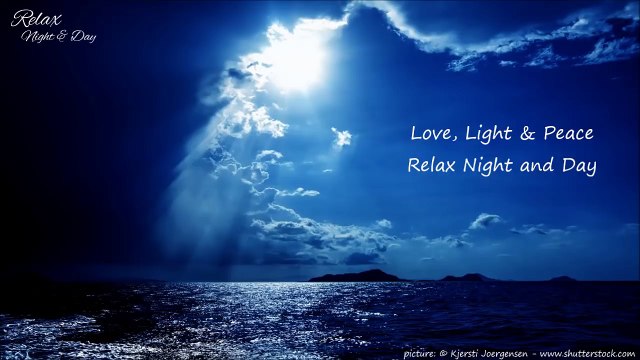 Beethoven Moonlight Sonata ★ 8 HOURS ★ Spooky Sleep Music ★ Relaxing Music - Classical Music