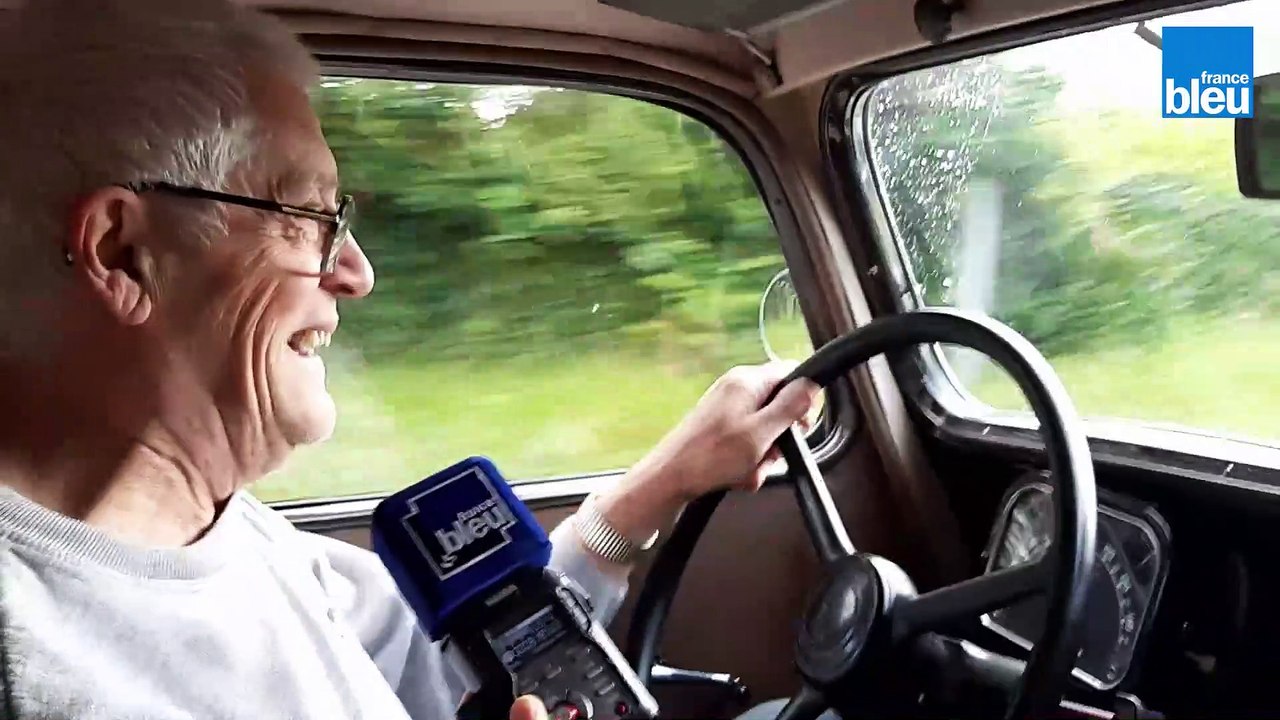 300 véhicules d'époque à Châtellerault