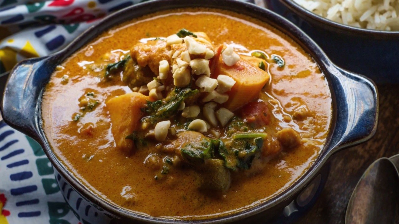 12 Easy Dinners From A Jar Of Peanut Butter